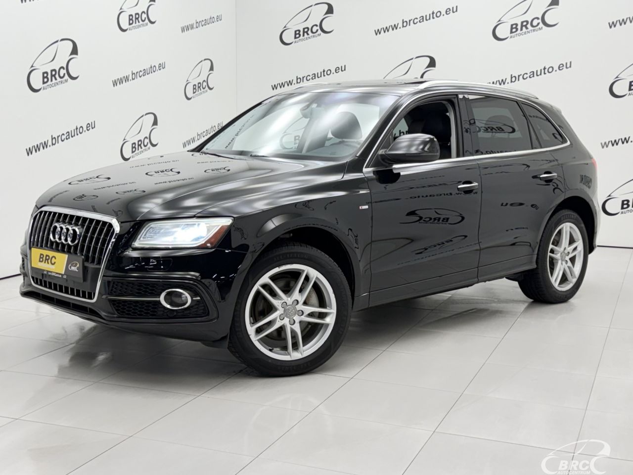 Audi Q5 | 0