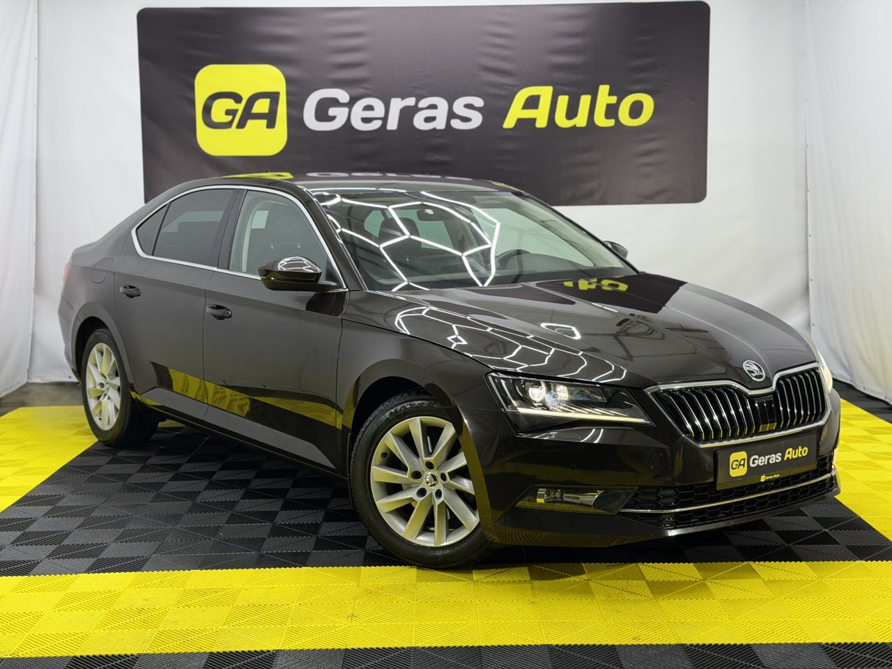 Skoda Superb | 2