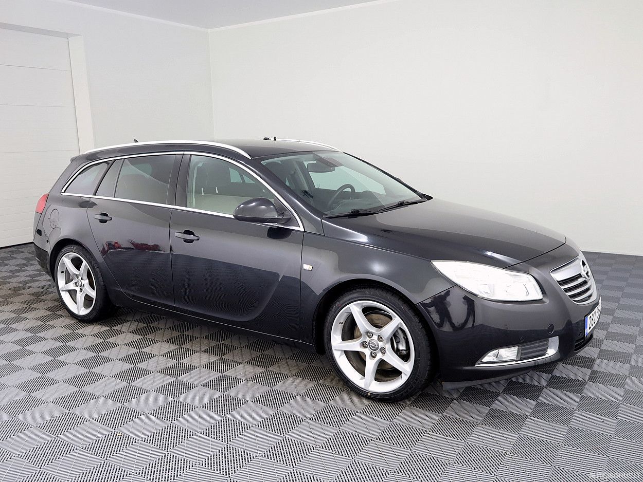 Opel Insignia, 1.6 l., Универсал