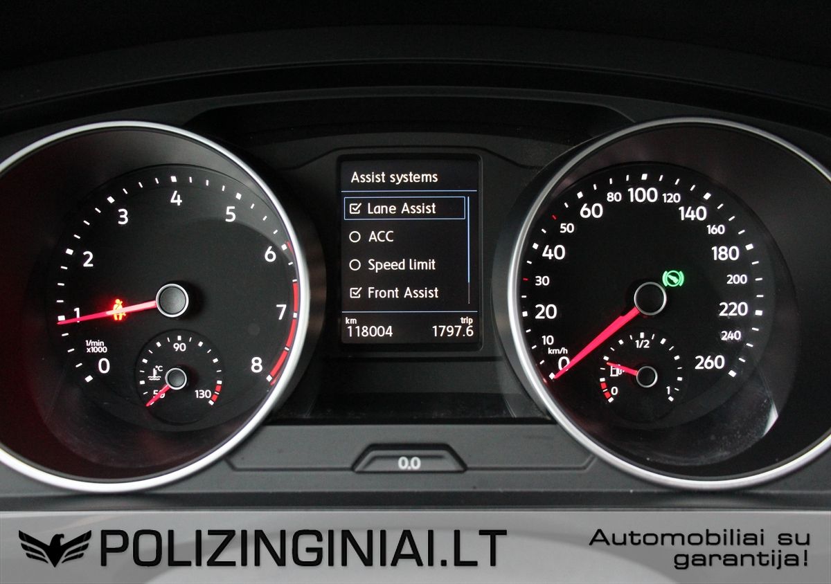 Volkswagen Tiguan | 8