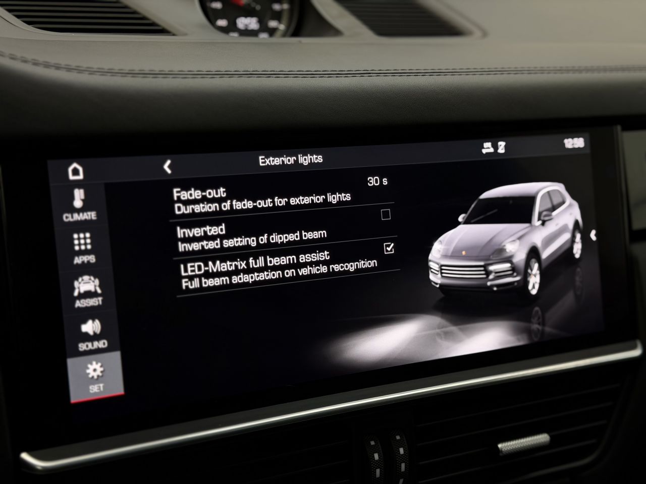 Porsche Cayenne | 25