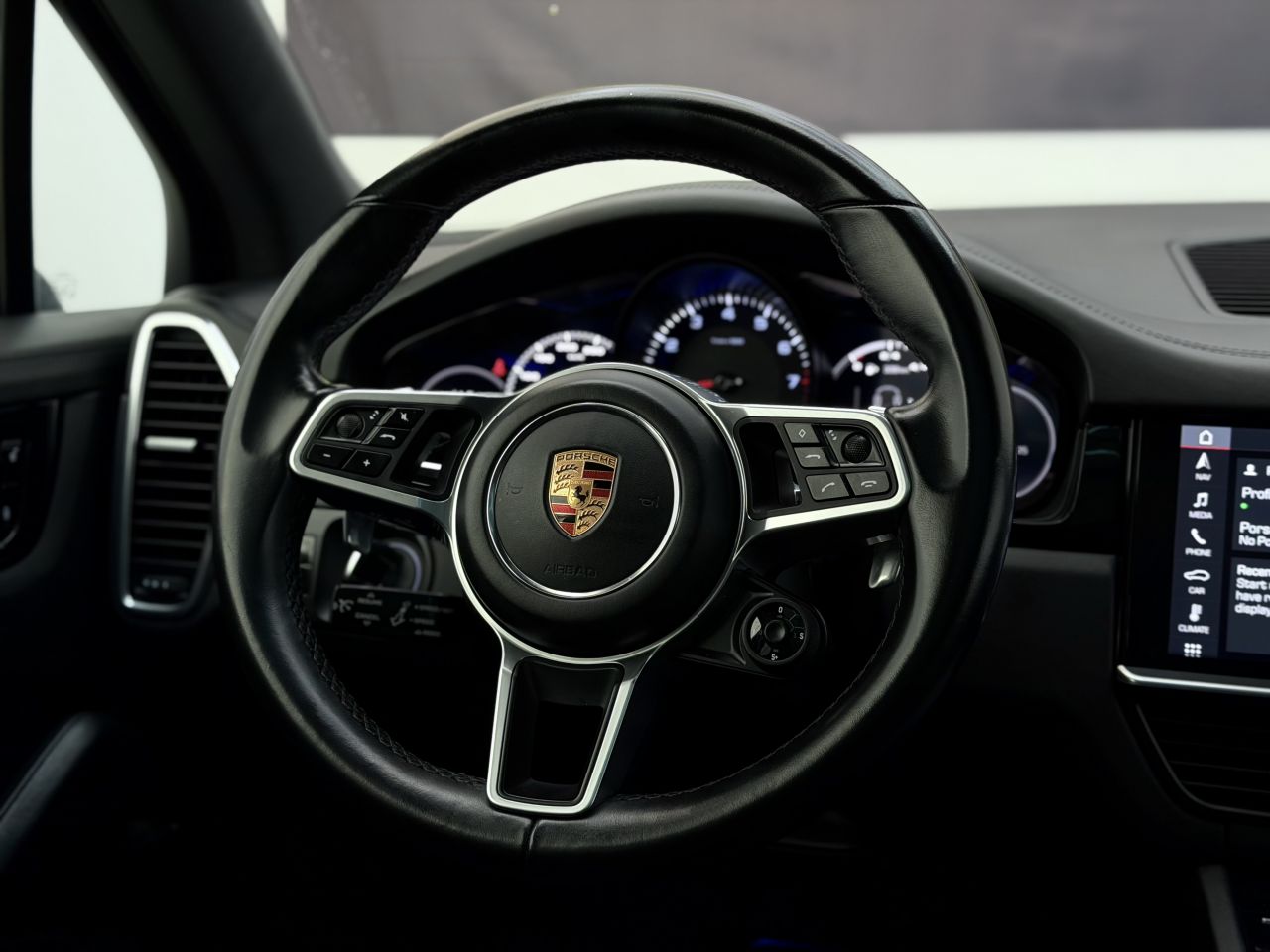 Porsche Cayenne | 16