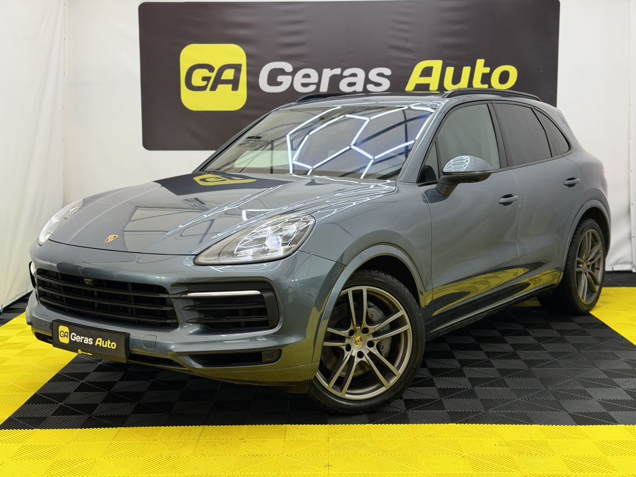 Porsche Cayenne, hečbekas