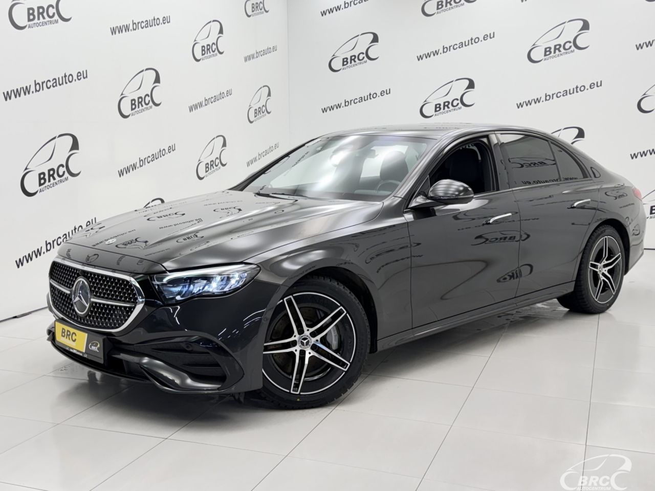 Mercedes-Benz E220, 2.0 l., sedanas