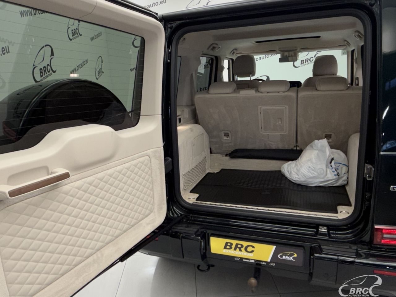 Mercedes-Benz G63 AMG | 54