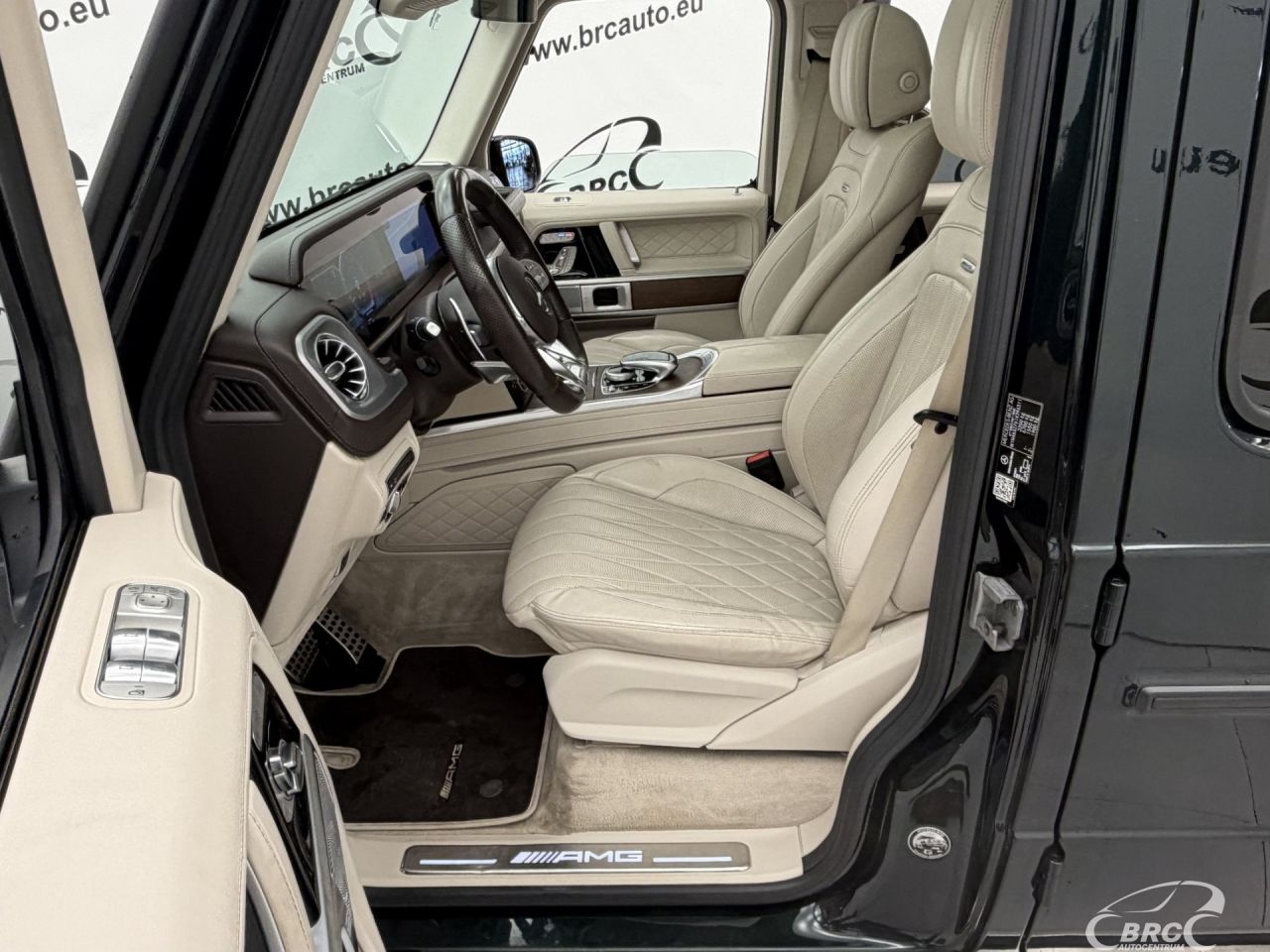 Mercedes-Benz G63 AMG | 24