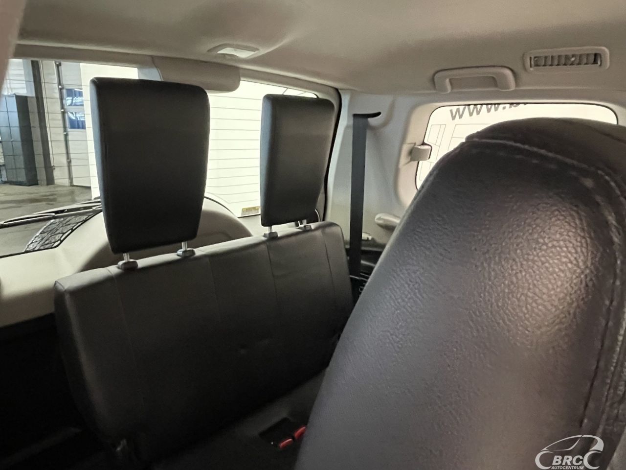 Mitsubishi Pajero | 44