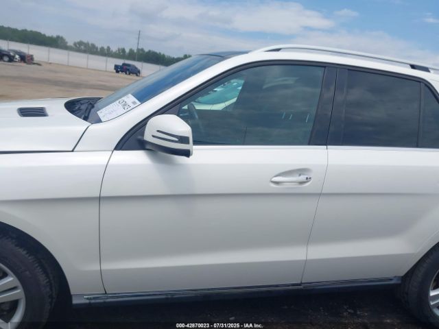 Mercedes-Benz ML350 | 12