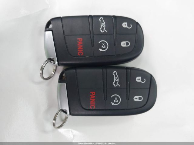 Dodge Challenger | 9