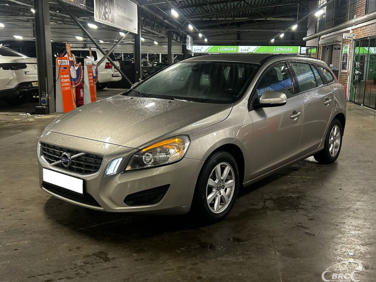 Volvo V60