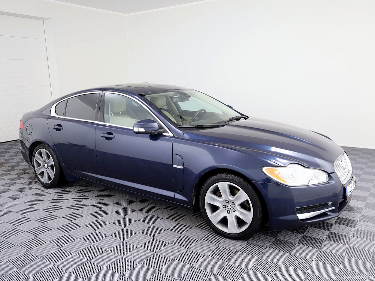Jaguar XF, 2.7 l., sedanas