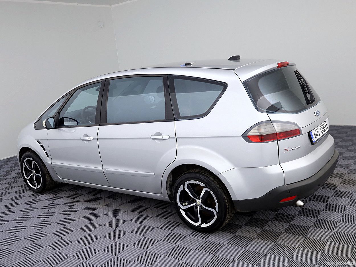 Ford S-MAX | 3