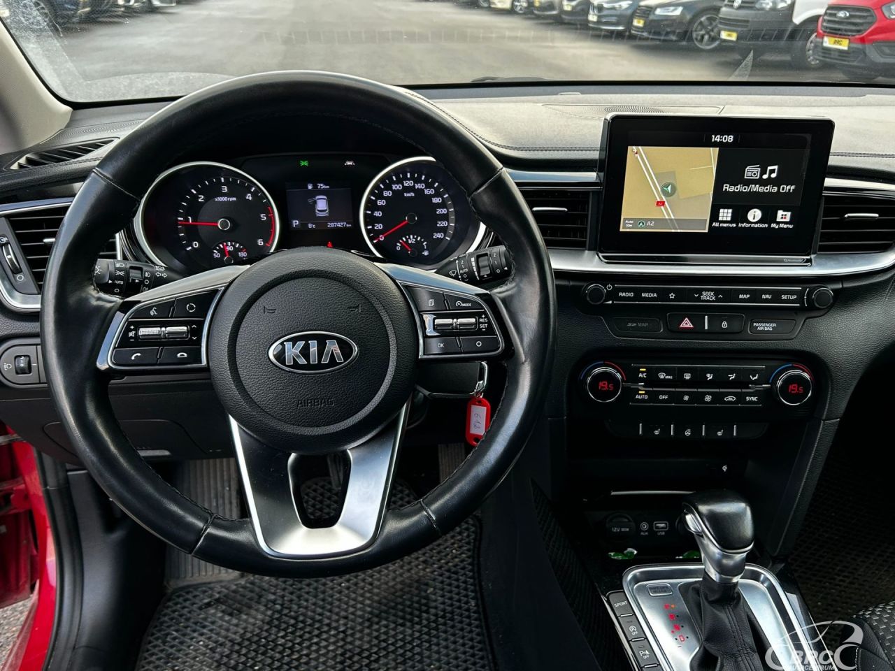 Kia Cee'd | 13