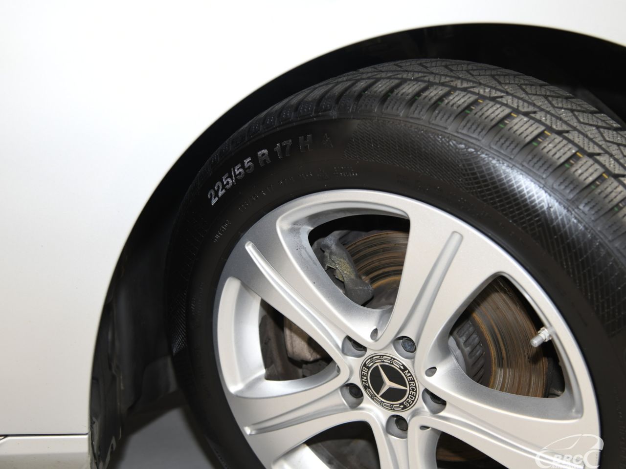 Mercedes-Benz E220 | 45