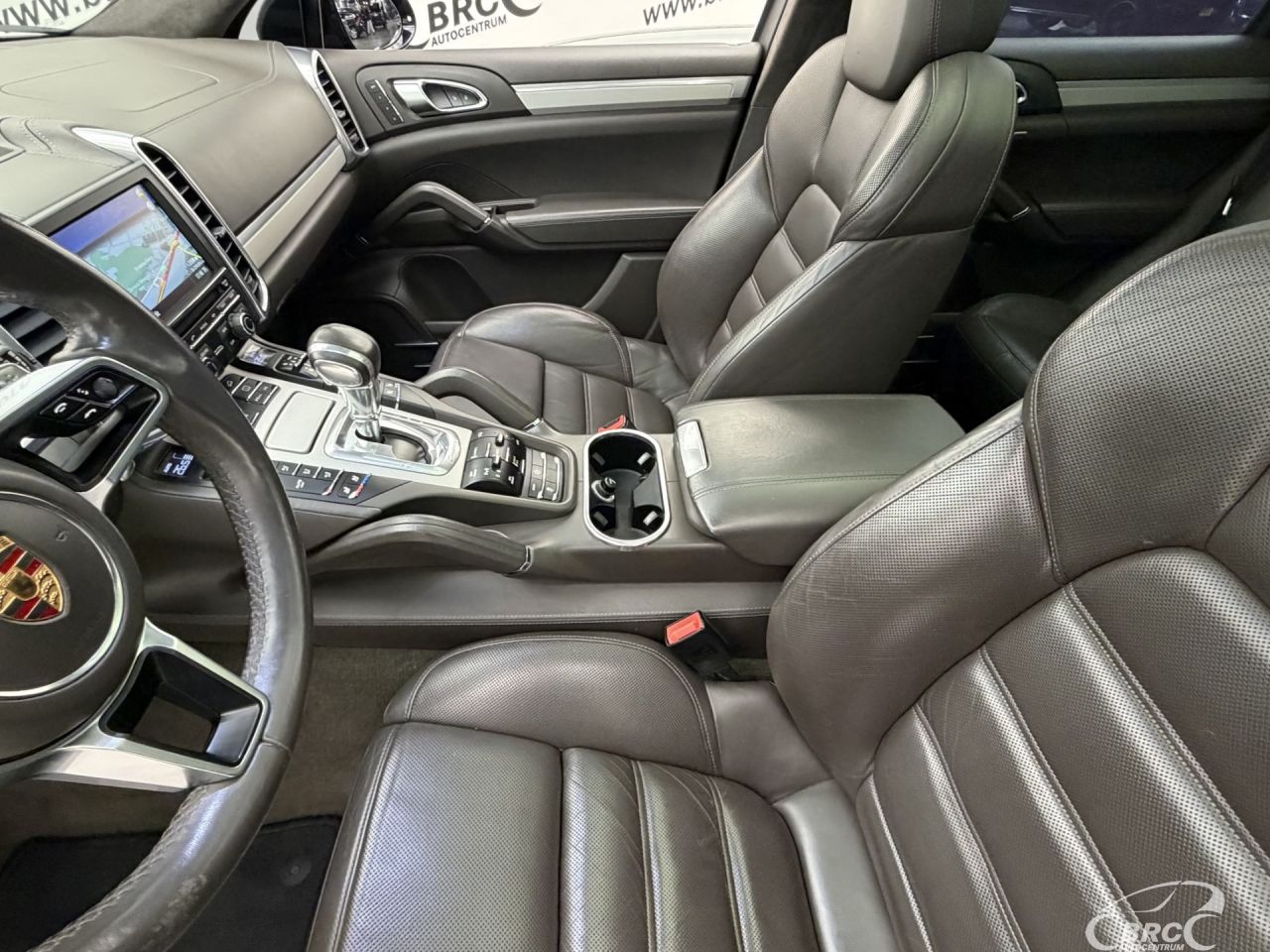 Porsche Cayenne | 26