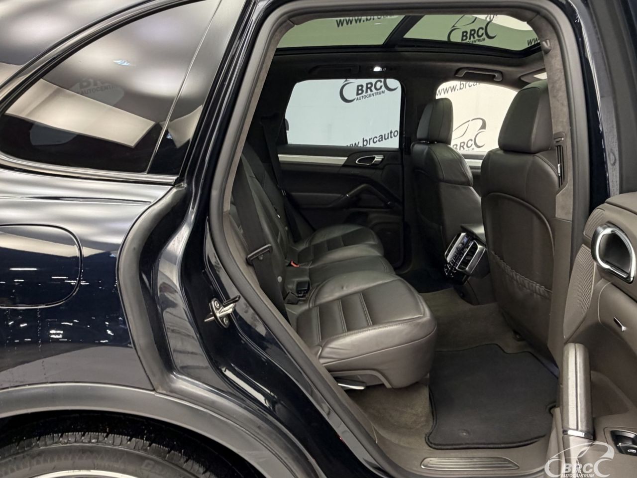 Porsche Cayenne | 10