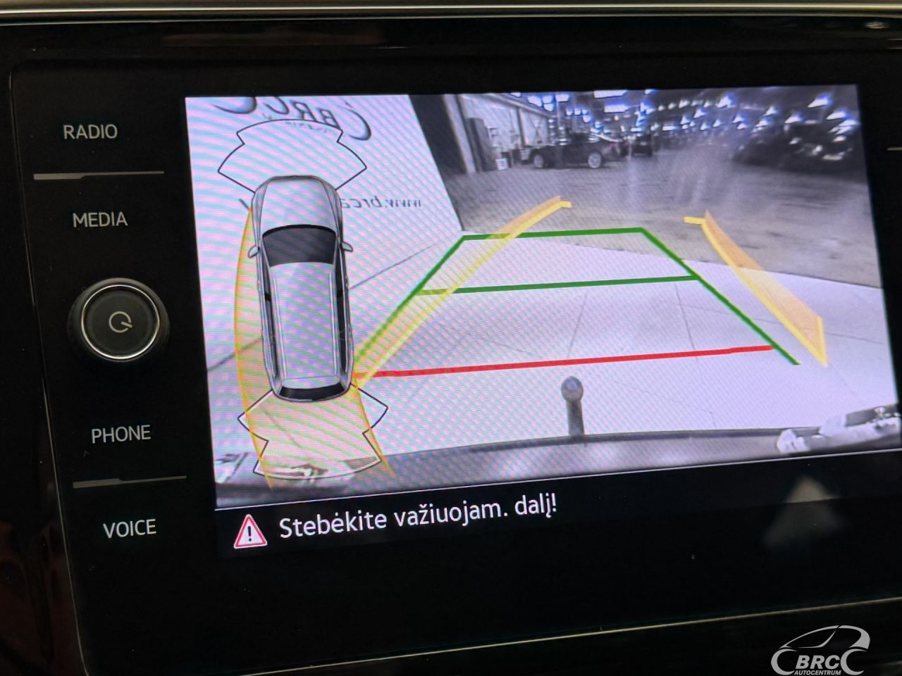 Volkswagen Passat | 27