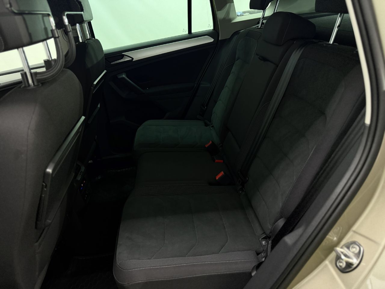 Volkswagen Tiguan | 10