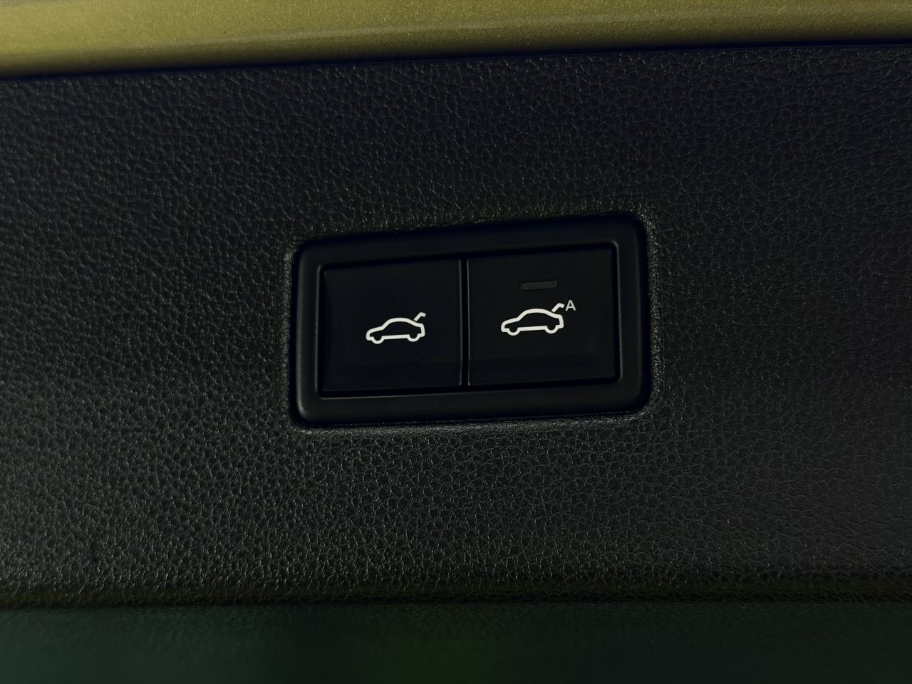 Volkswagen Tiguan | 12