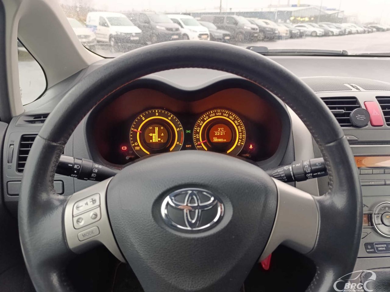 Toyota Auris | 10