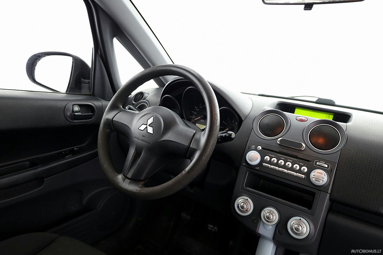 Mitsubishi Colt | 4