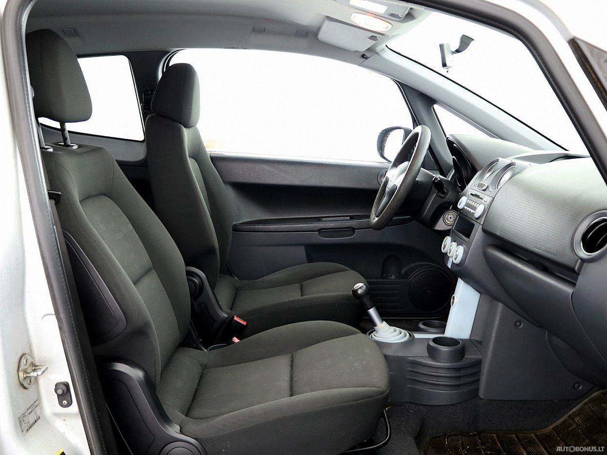 Mitsubishi Colt | 5