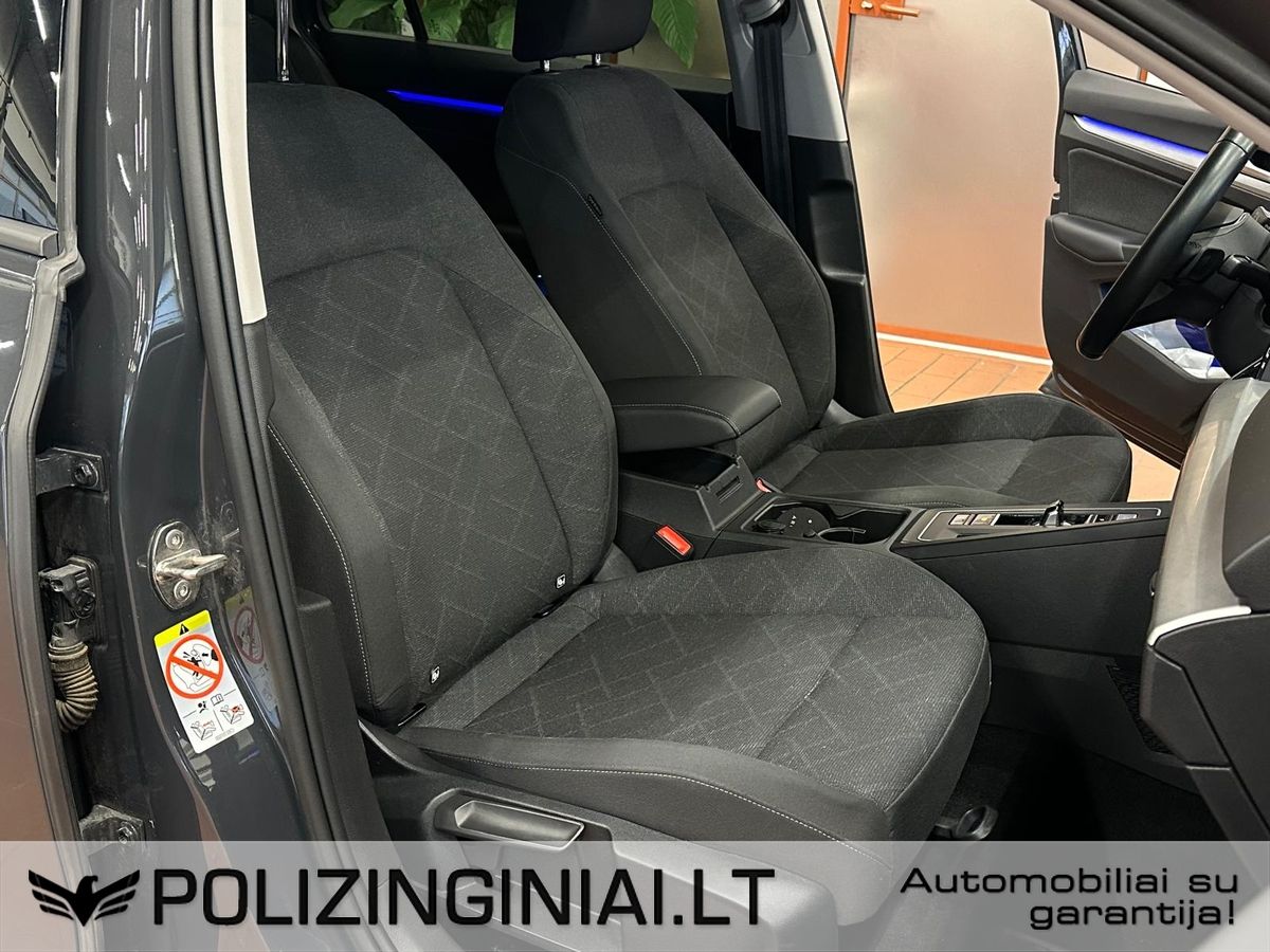 Volkswagen Golf | 23