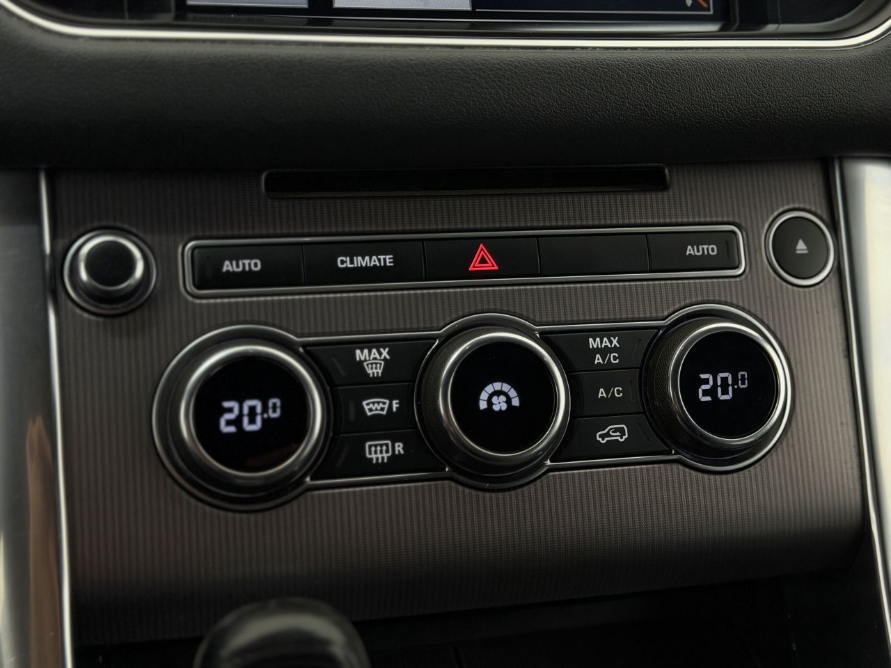 Land Rover Range Rover | 27