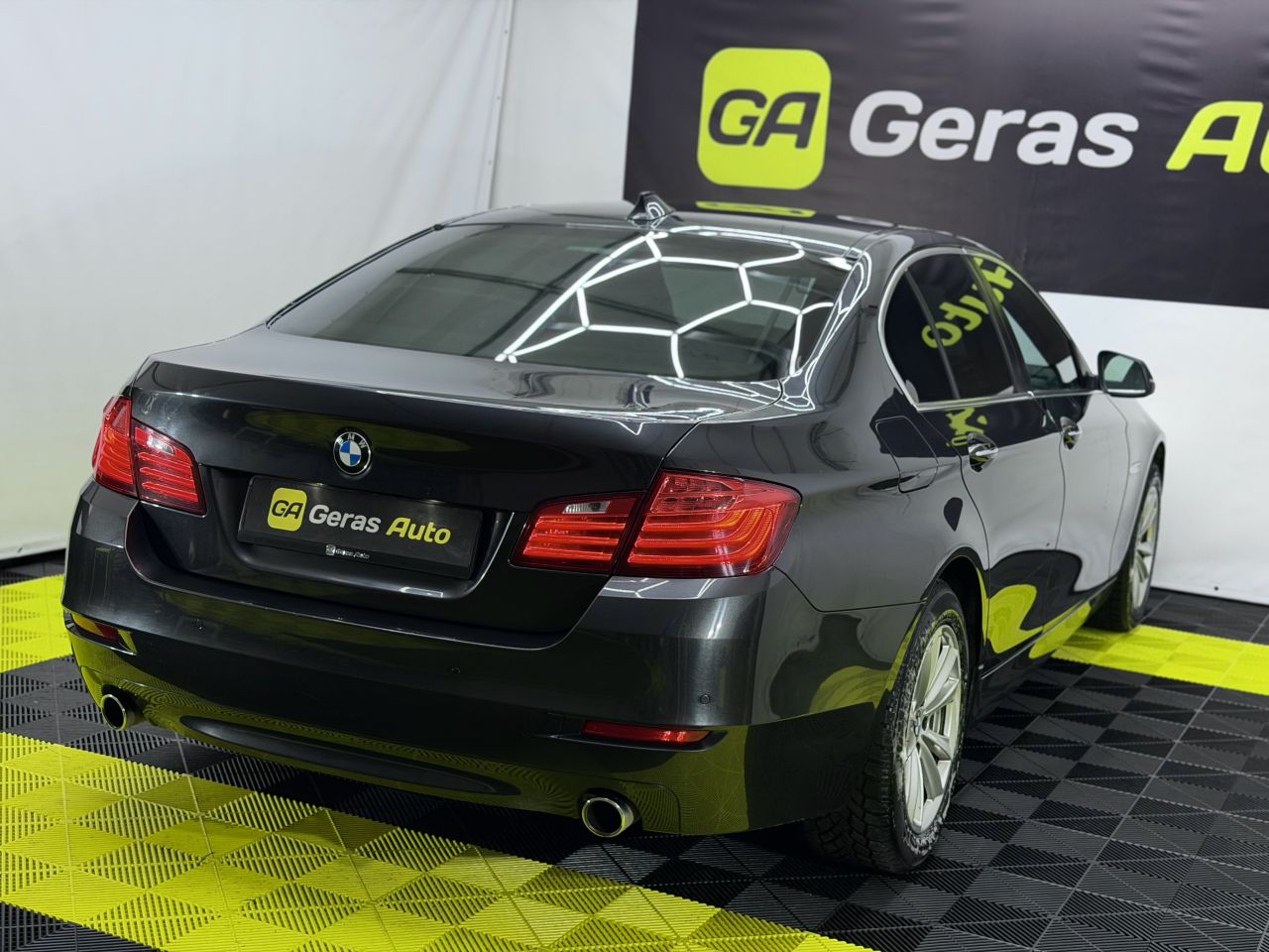 BMW 535 | 3