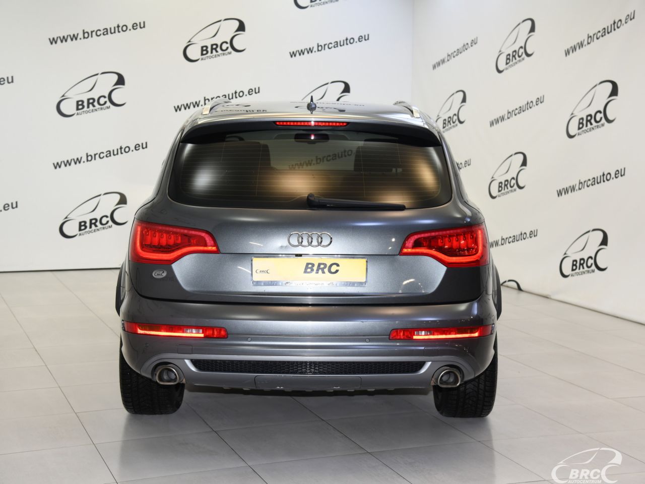 Audi Q7 | 51