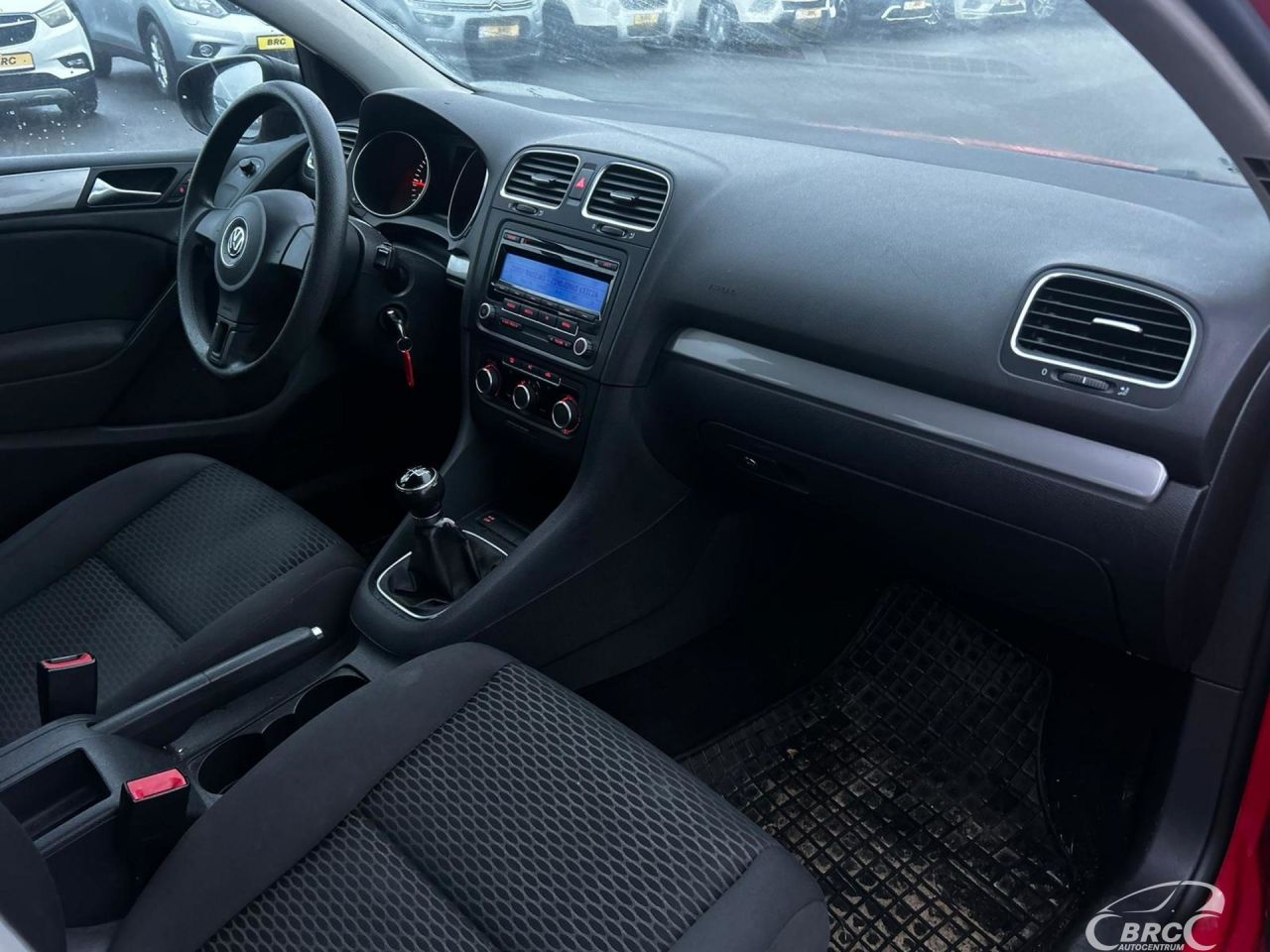Volkswagen Golf | 9