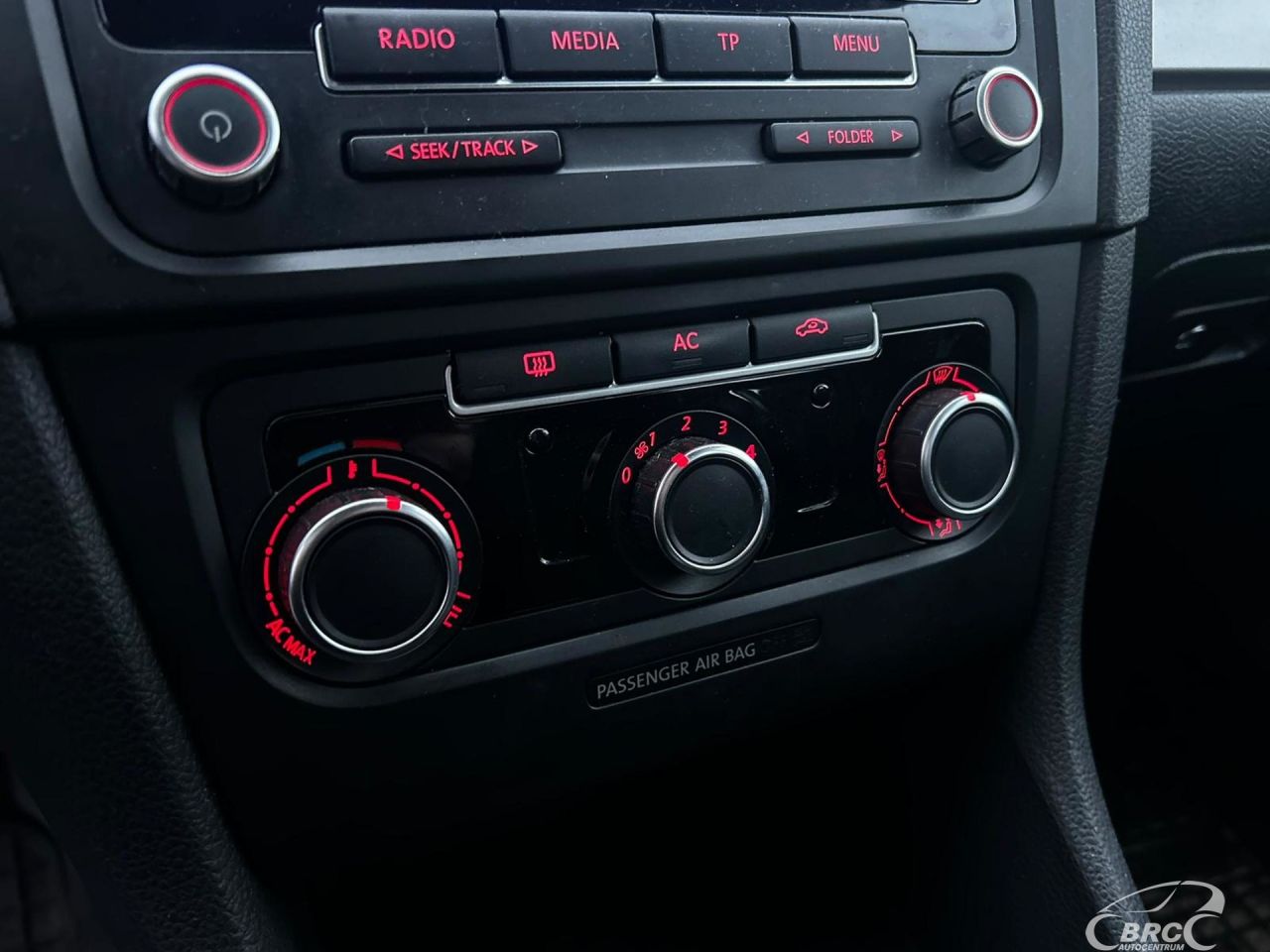 Volkswagen Golf | 13