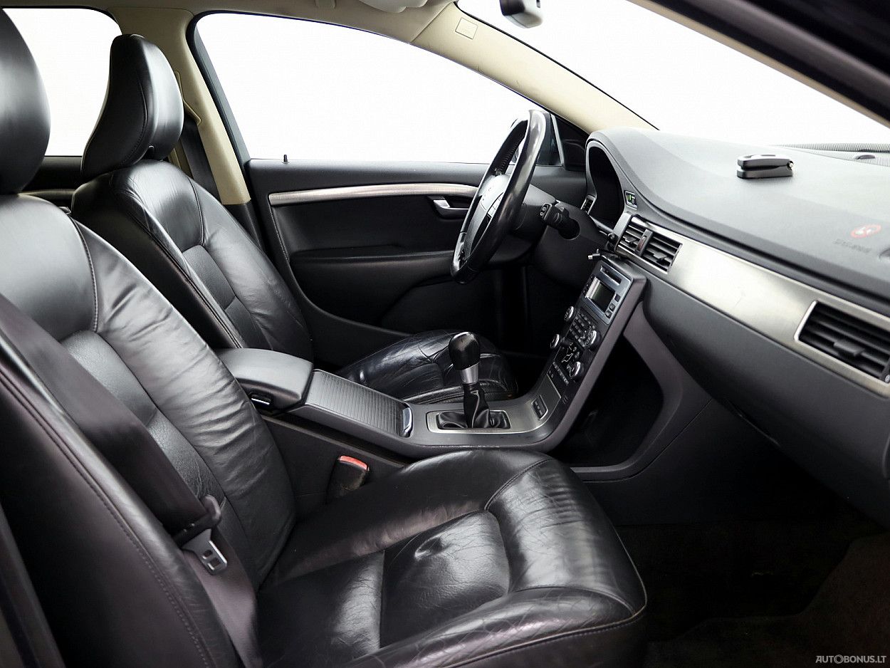 Volvo V70 | 5