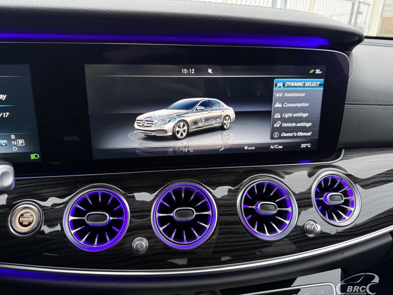 Mercedes-Benz E350 | 28