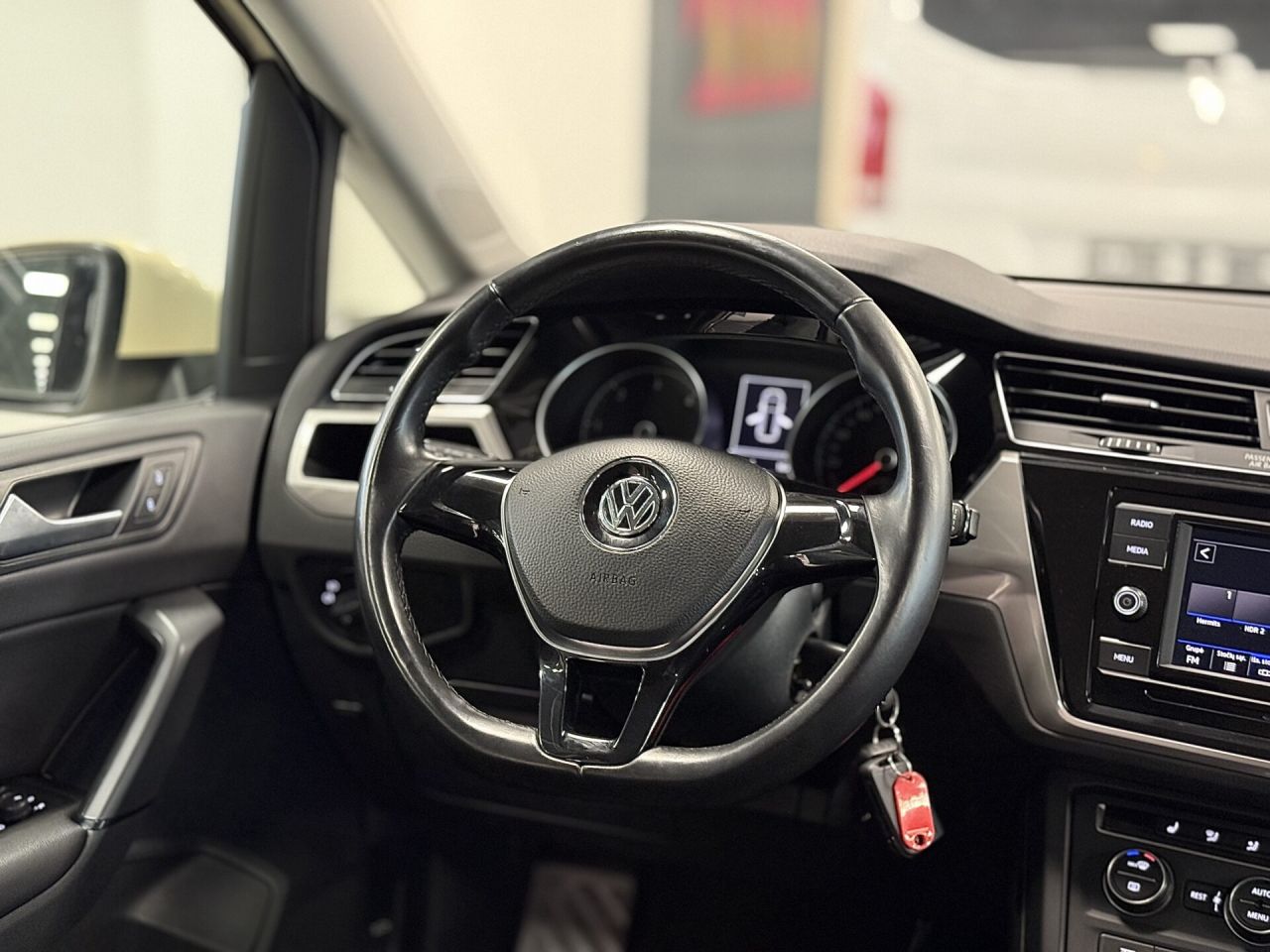 Volkswagen Touran | 18