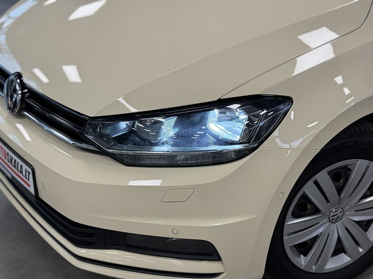 Volkswagen Touran | 13