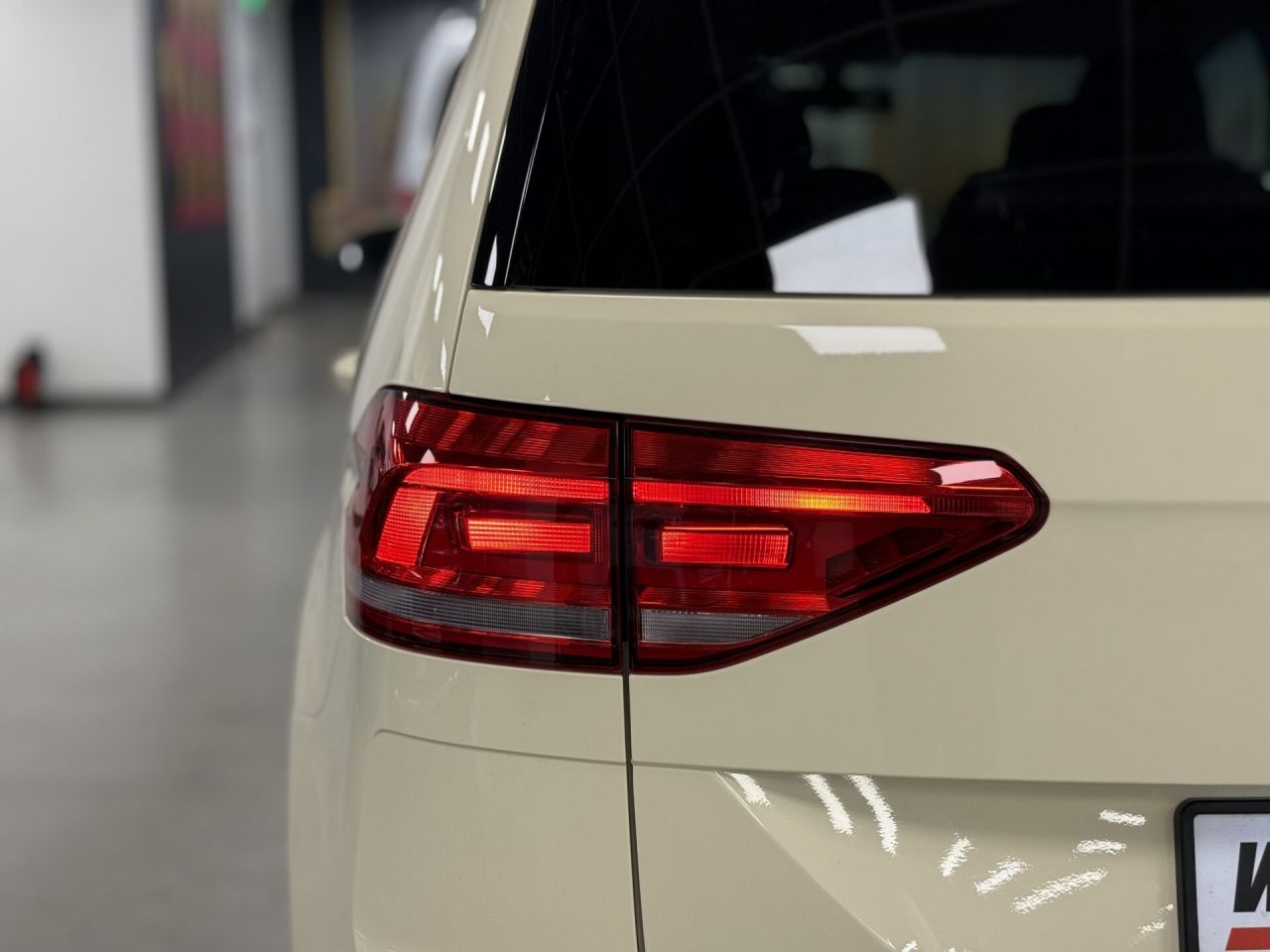 Volkswagen Touran | 10