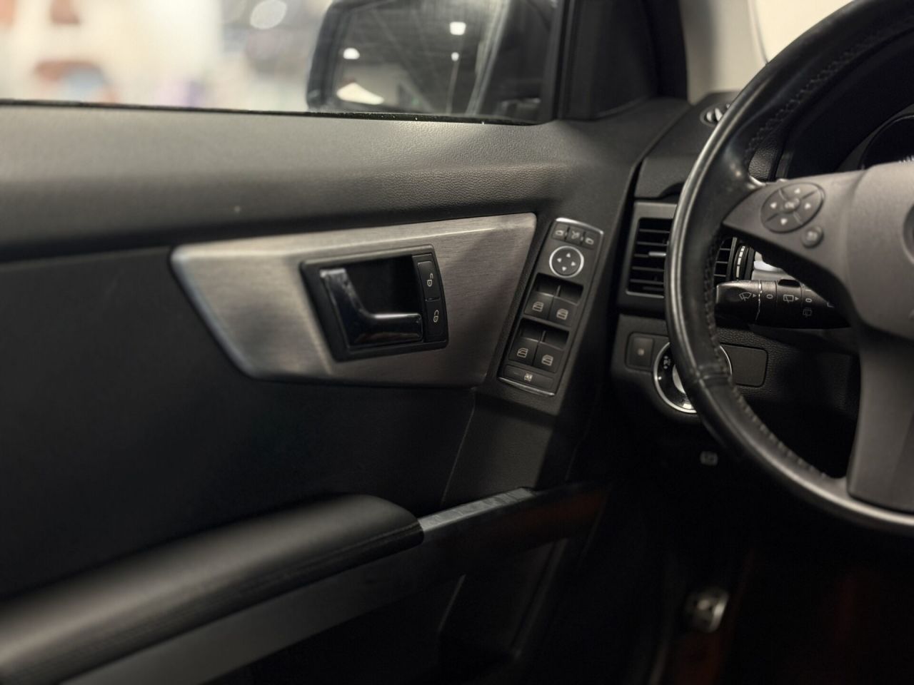 Mercedes-Benz GLK220 | 18