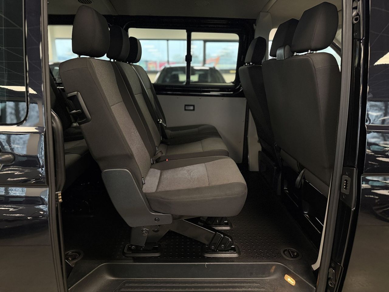 Volkswagen Transporter | 11