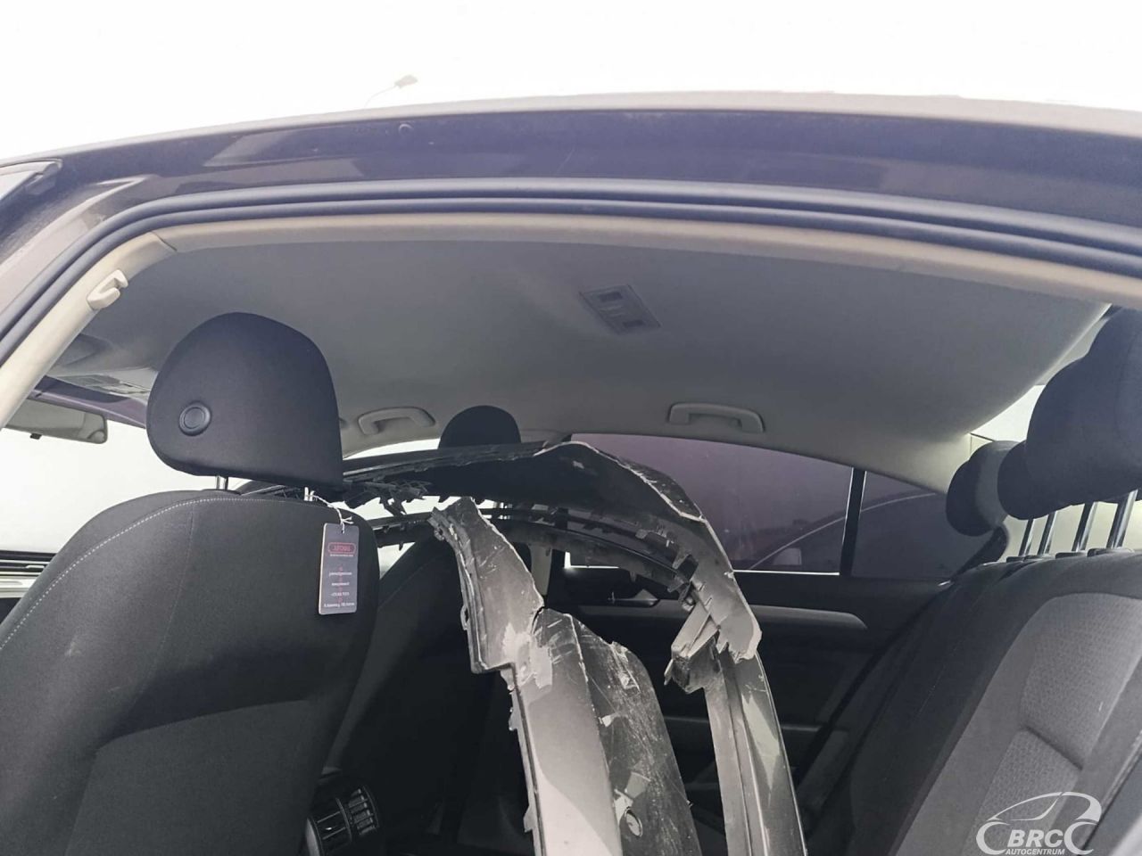 Volkswagen Passat | 24