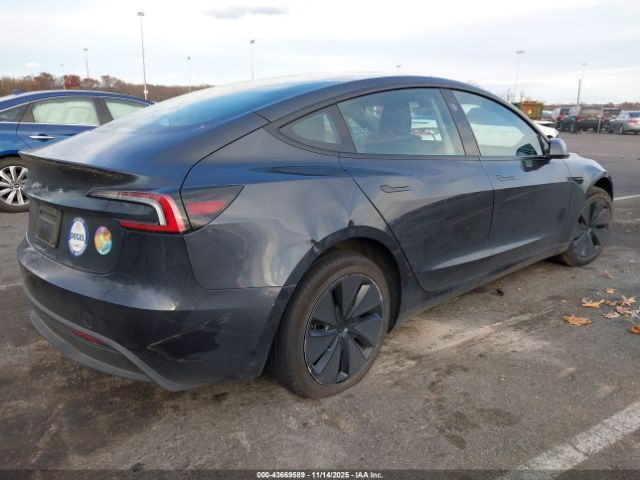 Tesla Model 3 | 3