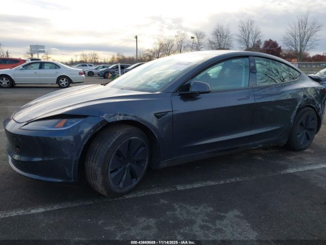 Tesla Model 3 | 5