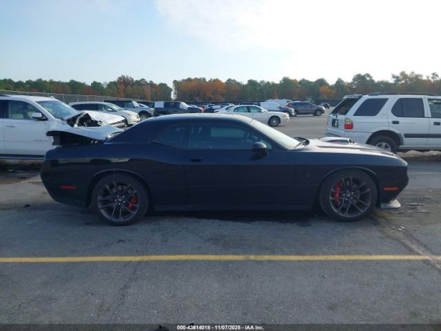 Dodge Challenger | 12