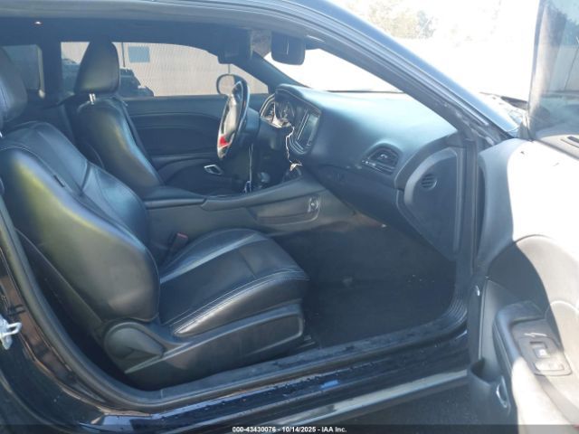 Dodge Challenger | 4