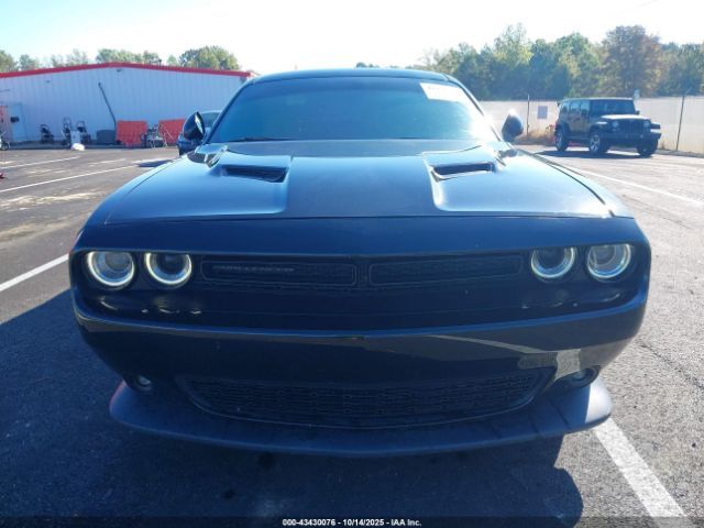 Dodge Challenger | 11