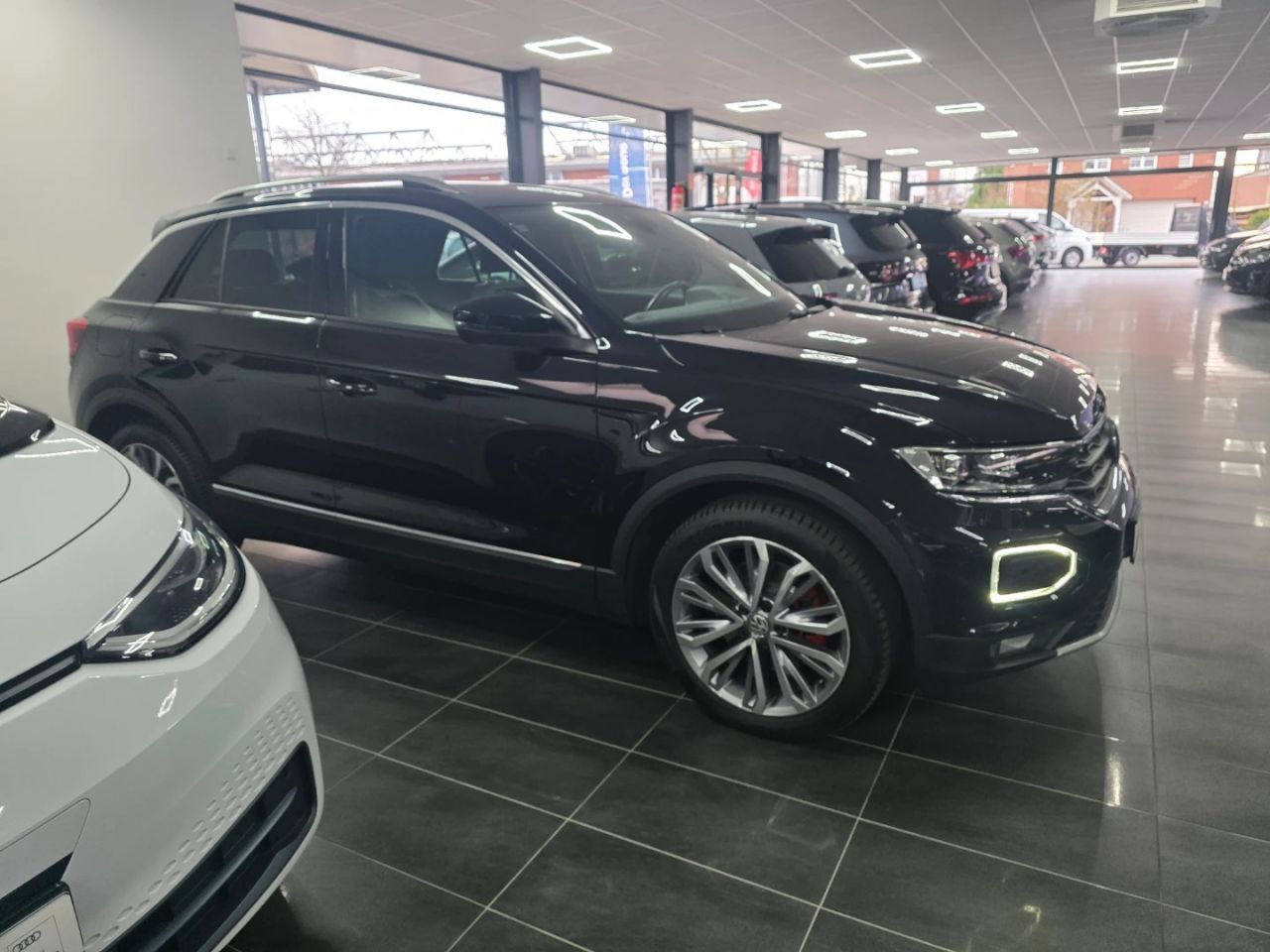 Volkswagen T-Roc | 14