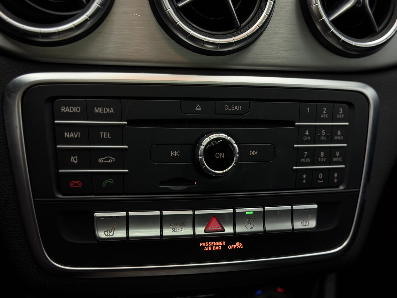 Mercedes-Benz CLA250 | 22