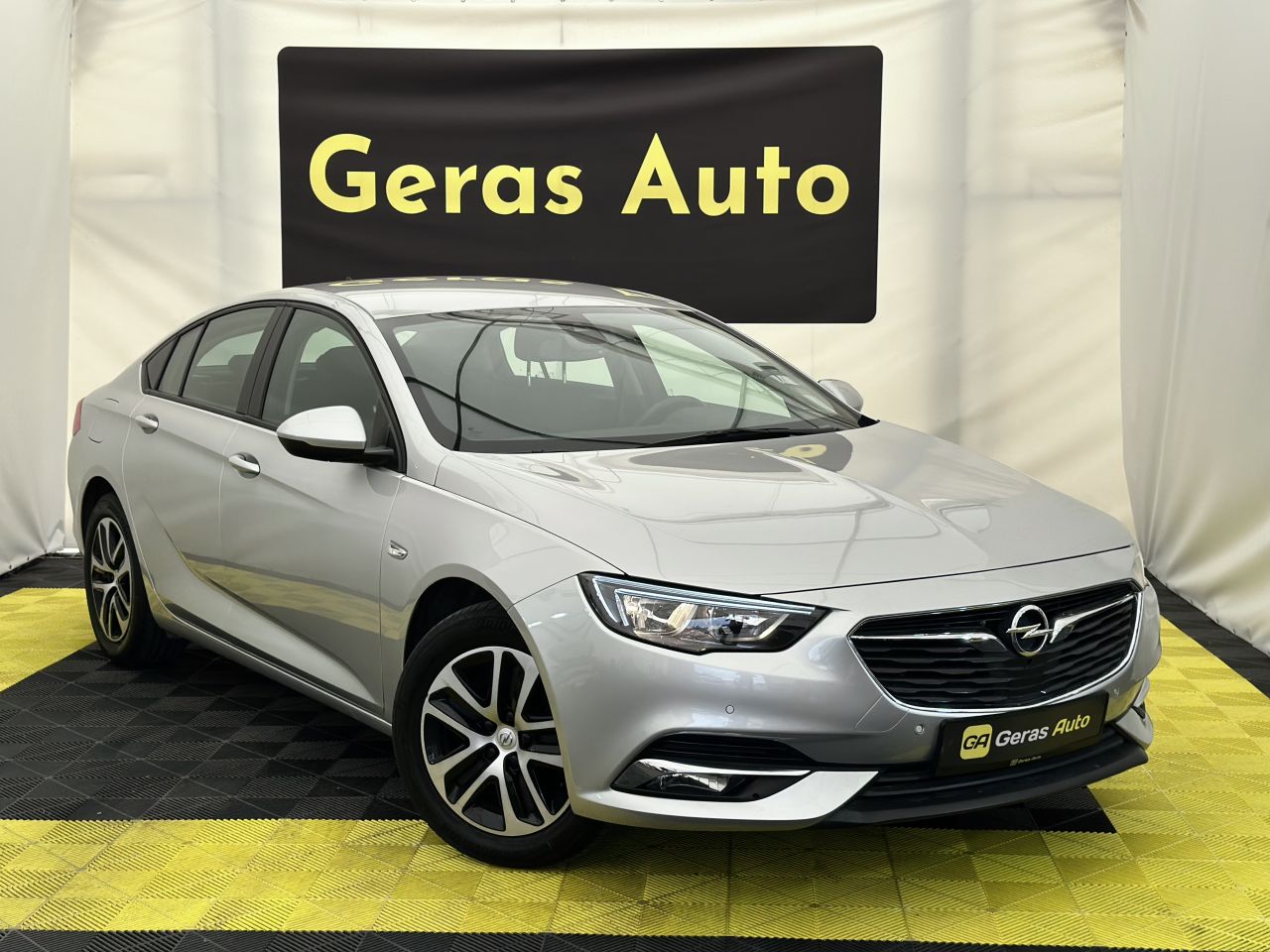 Opel Insignia | 2