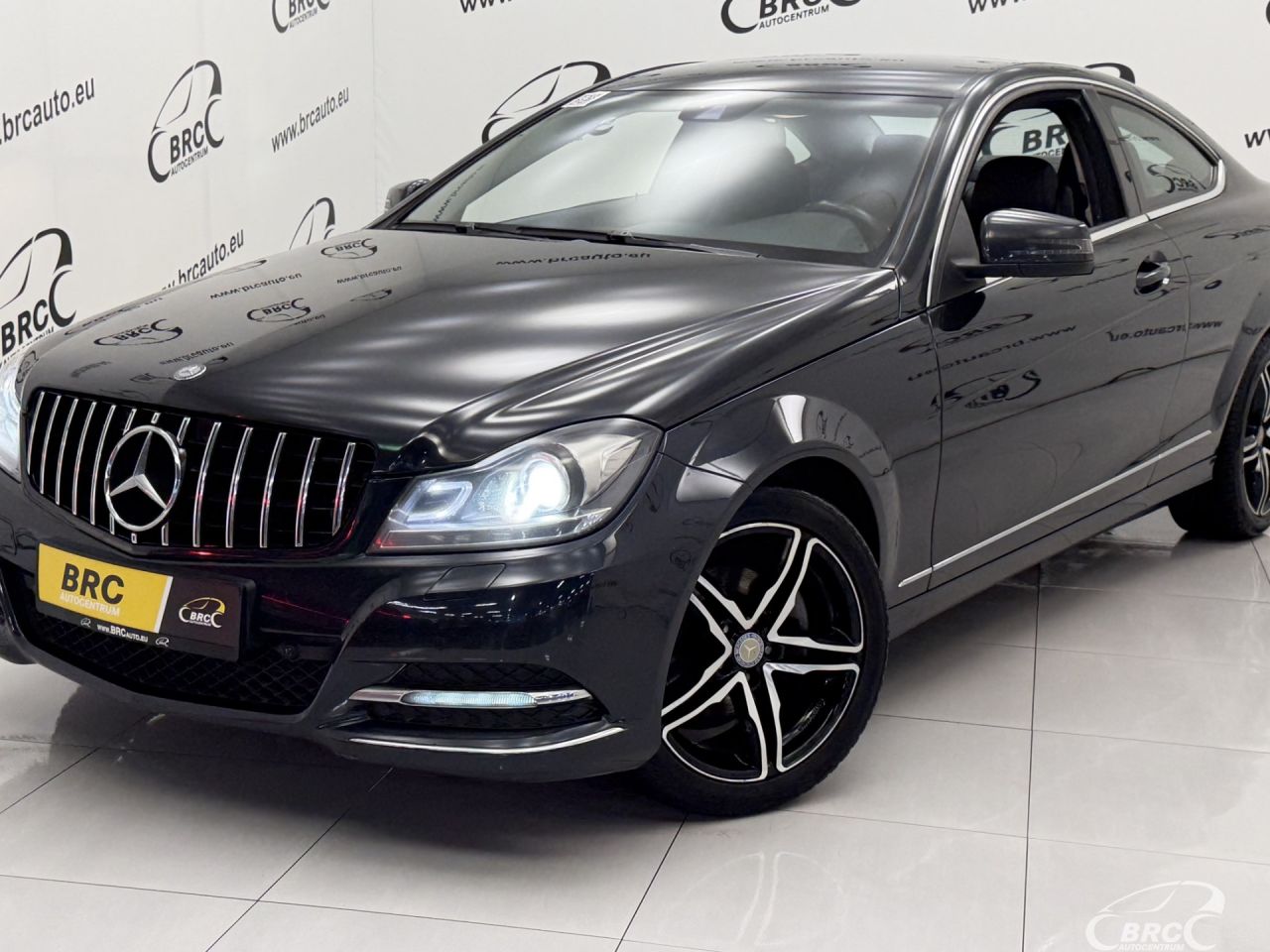 Mercedes-Benz C220 | 40