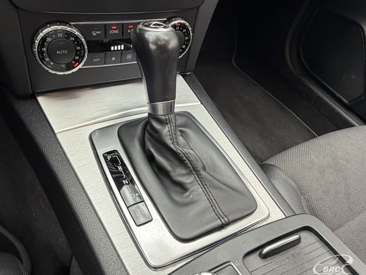 Mercedes-Benz C220 | 21